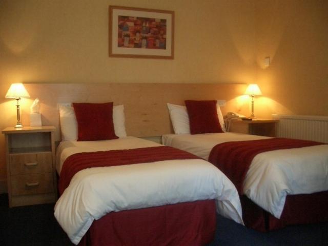 Dial House Hotel Crowthorne Room photo